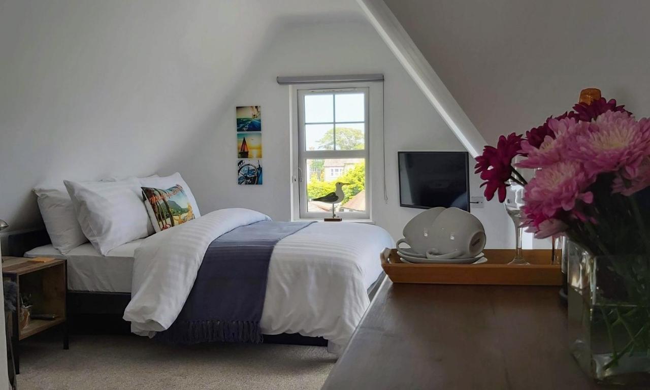 Viva Guest House Clacton-on-Sea Ngoại thất bức ảnh